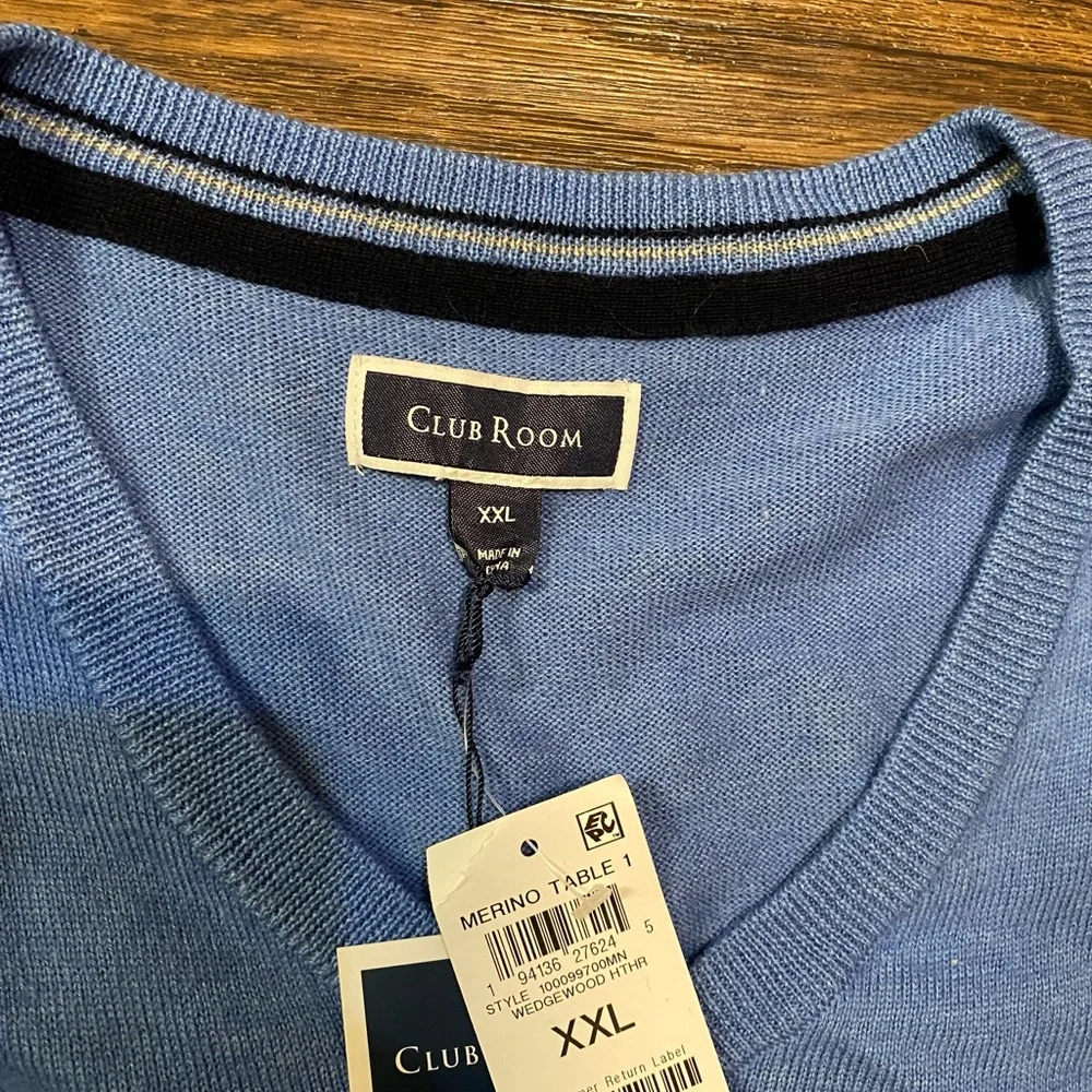 Club Room Light‎ Blue V-Neck Sweater